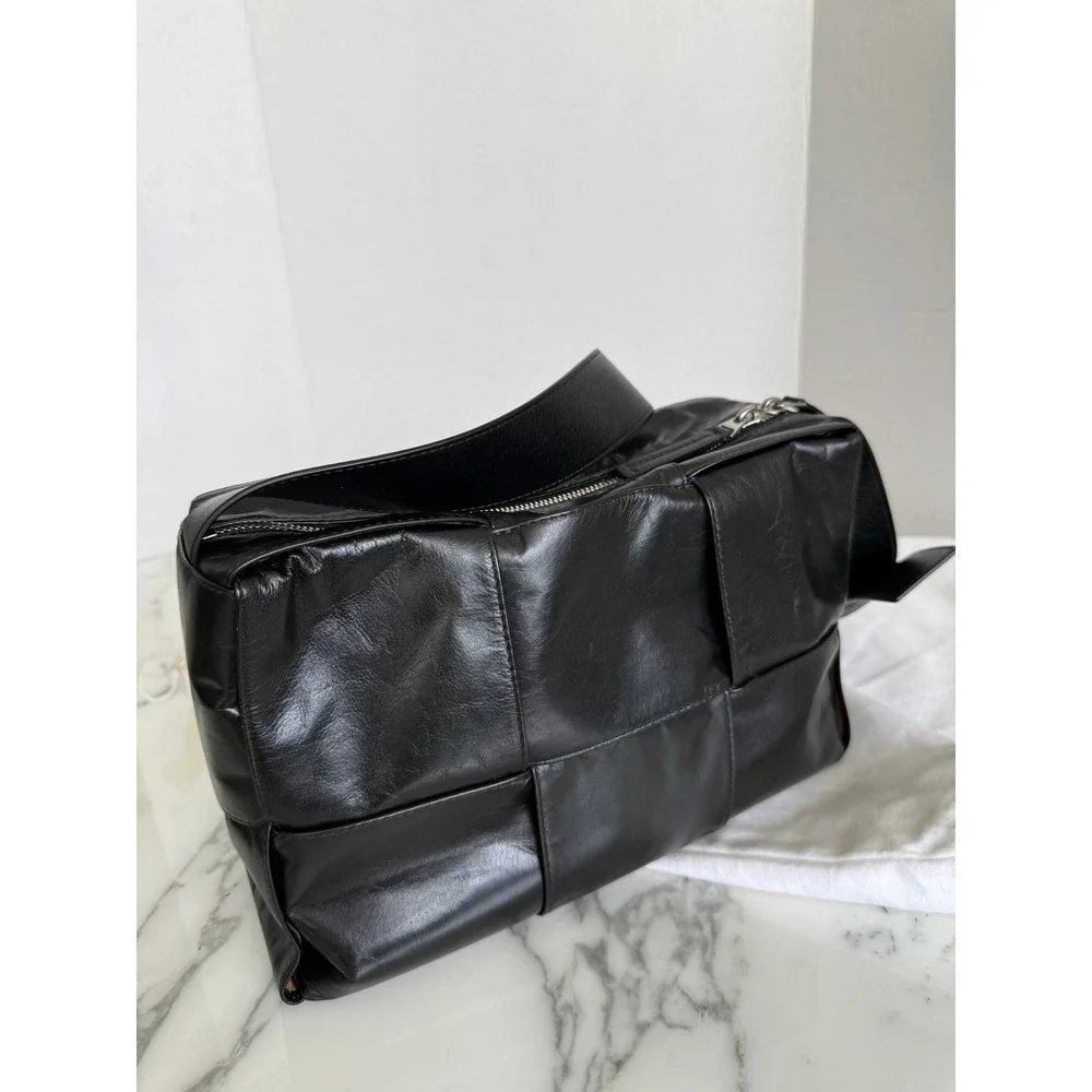 Bottega Veneta Black Intrecciato Leather Arco Camera Shoulder Bag 731165